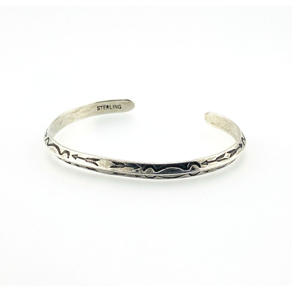 Knife Edge Navajo Cuff Bracelet Hand Stamped Arrows